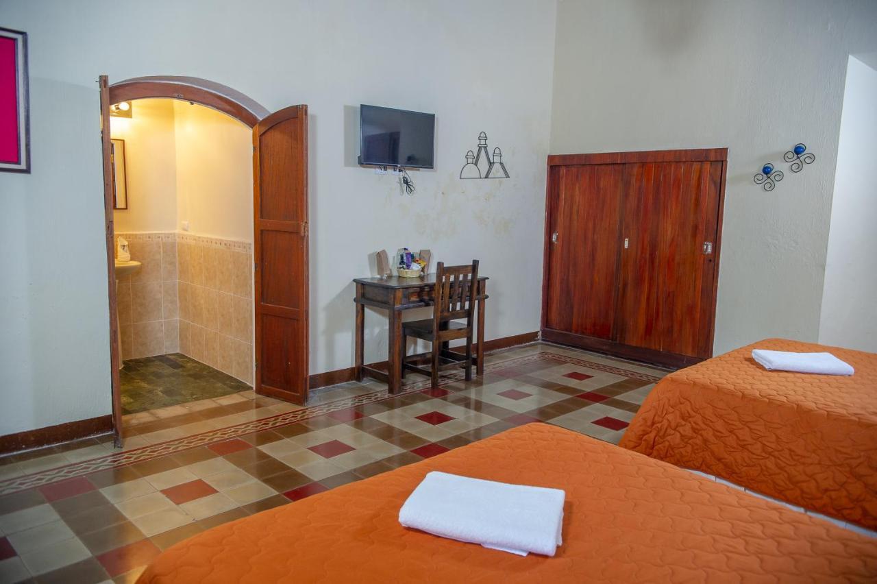 Hotel Convento Santa Catalina By Ahs 危地马拉安地瓜 外观 照片