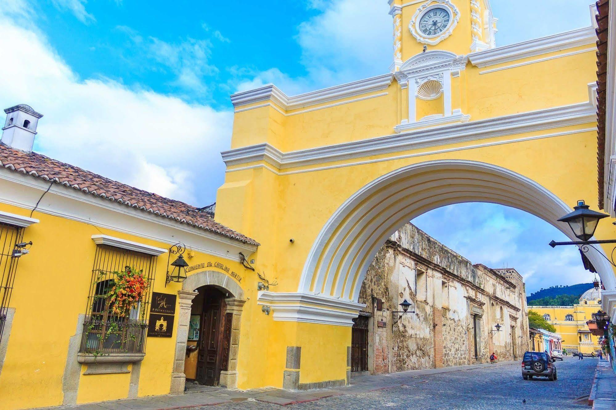 Hotel Convento Santa Catalina By Ahs 危地马拉安地瓜 外观 照片