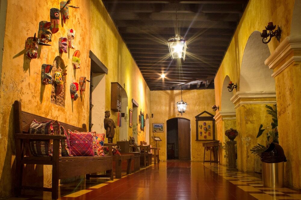 Hotel Convento Santa Catalina By Ahs 危地马拉安地瓜 外观 照片